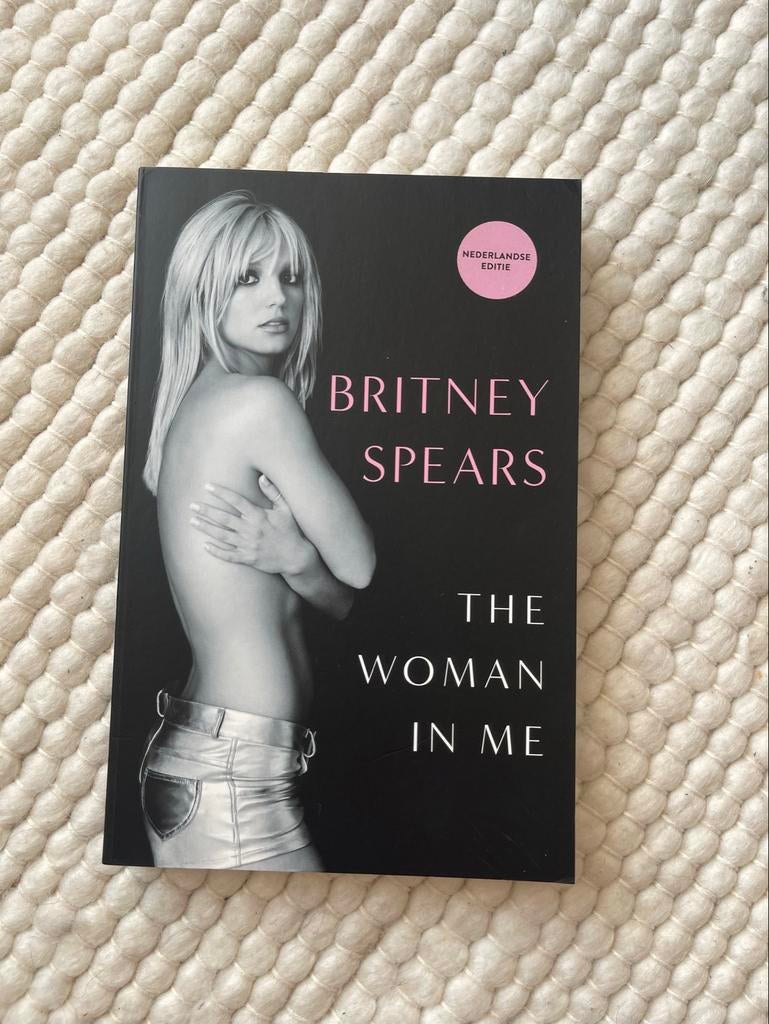 Britney Spears - The Woman In Me (Nederlandse Editie), Ophalen of Verzenden, Zo goed als nieuw, Film, Tv en Media