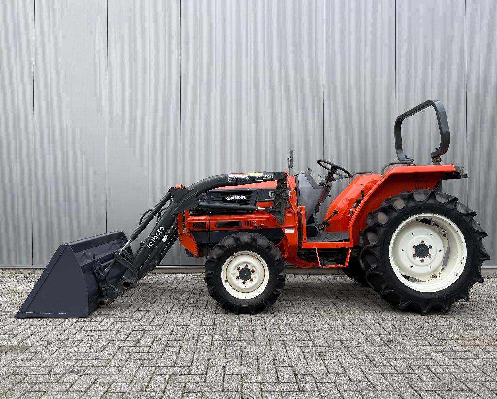 Kubota GL281 30PK minitrekker met voorlader - 4WD - 400kg, Overige merken, Gebruikt, Tot 2500, Ophalen of Verzenden