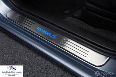 Instaplijst Mazda 5 II (verlicht) CG15-V1-370, Auto-onderdelen, Interieur en Bekleding, Mazda, Nieuw, Ophalen of Verzenden