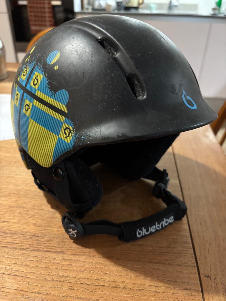 Skihelm maat XS 51 - 54 bluetribe binnenkant wasbaar, Ophalen of Verzenden, 100 tot 140 cm, Overige typen, Overige merken