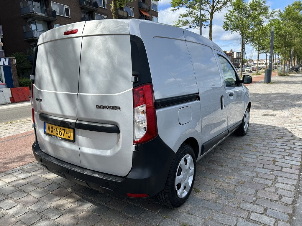 Dacia Dokker 1.5 dCi 75 Ambiance keurige auto Prijs is ex bt, Auto's, Euro 5, Stof, Gebruikt, Zwart