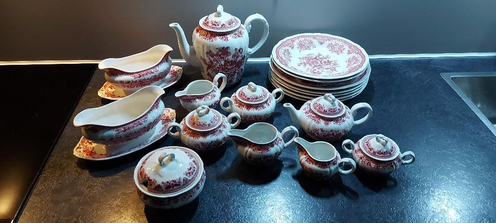 Prachtig partijtje Fasan rood van V&B € 75,--, Antiek en Kunst, Antiek | Servies los, Ophalen of Verzenden