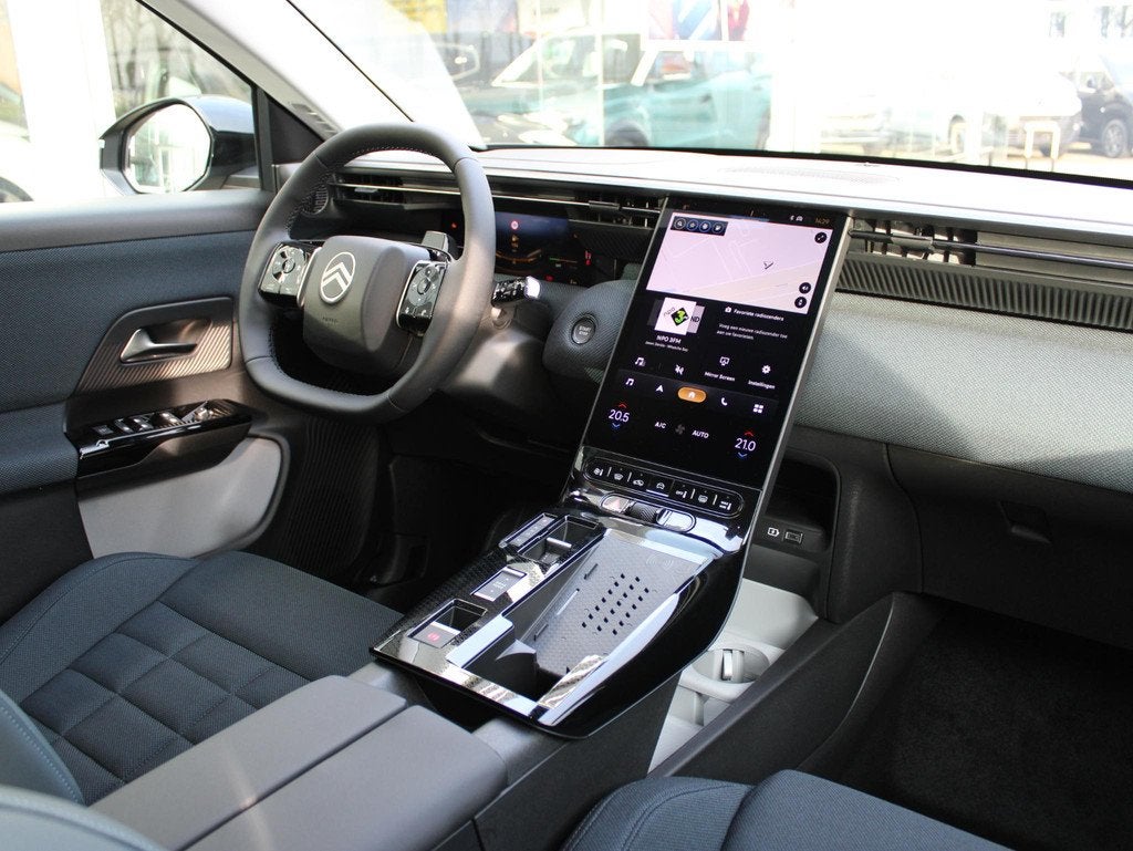 Citroen C5 Aircross 1.2 Hybrid 145 Business VOORRAAD KORTING, Auto's, Citroën, Euro 6, 1199 cc, C5 Aircross, Leder en Stof