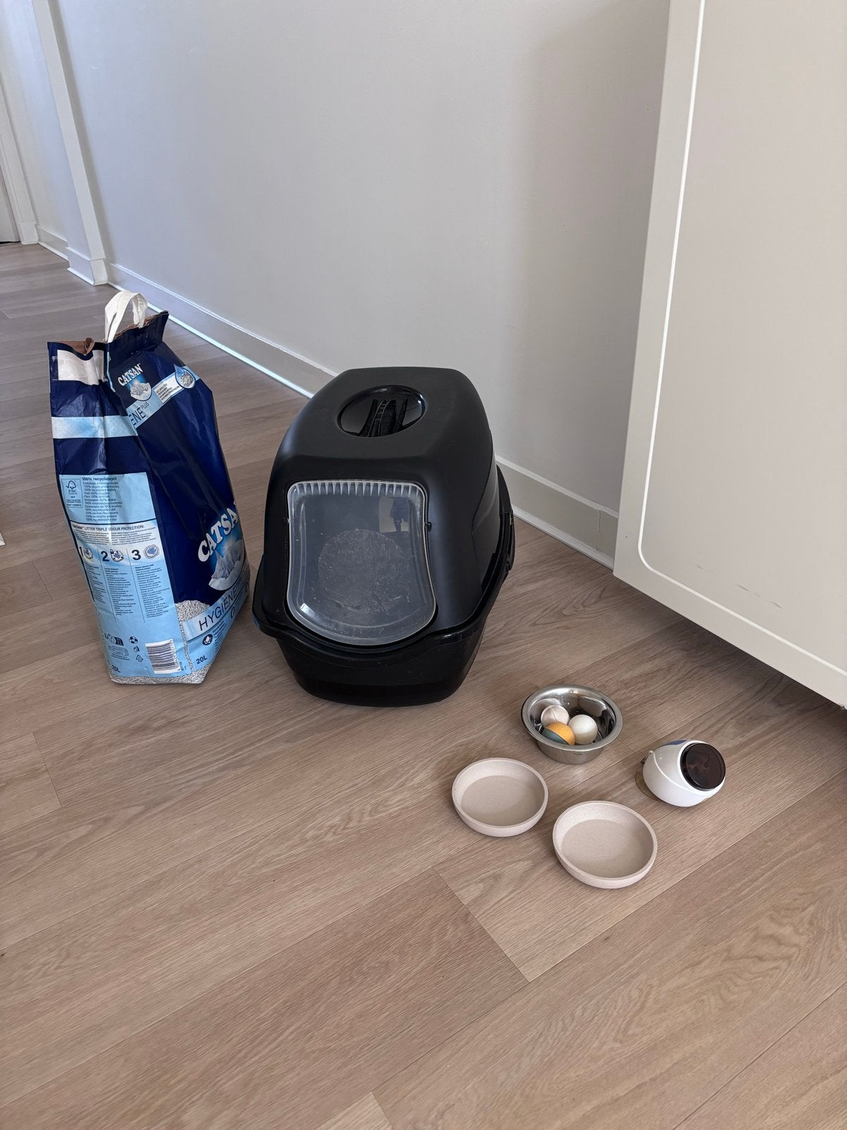 Kattenbak, vulling, voerbakjes, speeltjes, Dieren en Toebehoren, Kattenspeelgoed, Ophalen, Zo goed als nieuw, Overig speelgoed