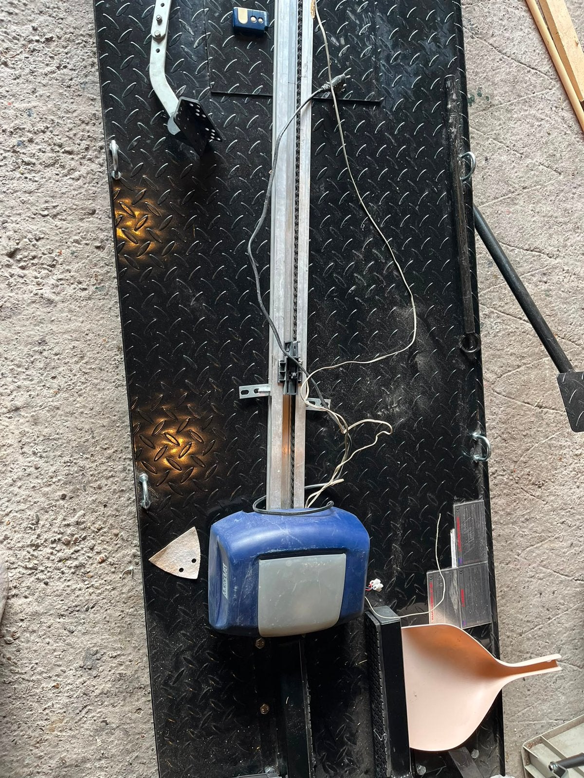 Garage deur elektrische aandrijving, Ophalen, Gebruikt