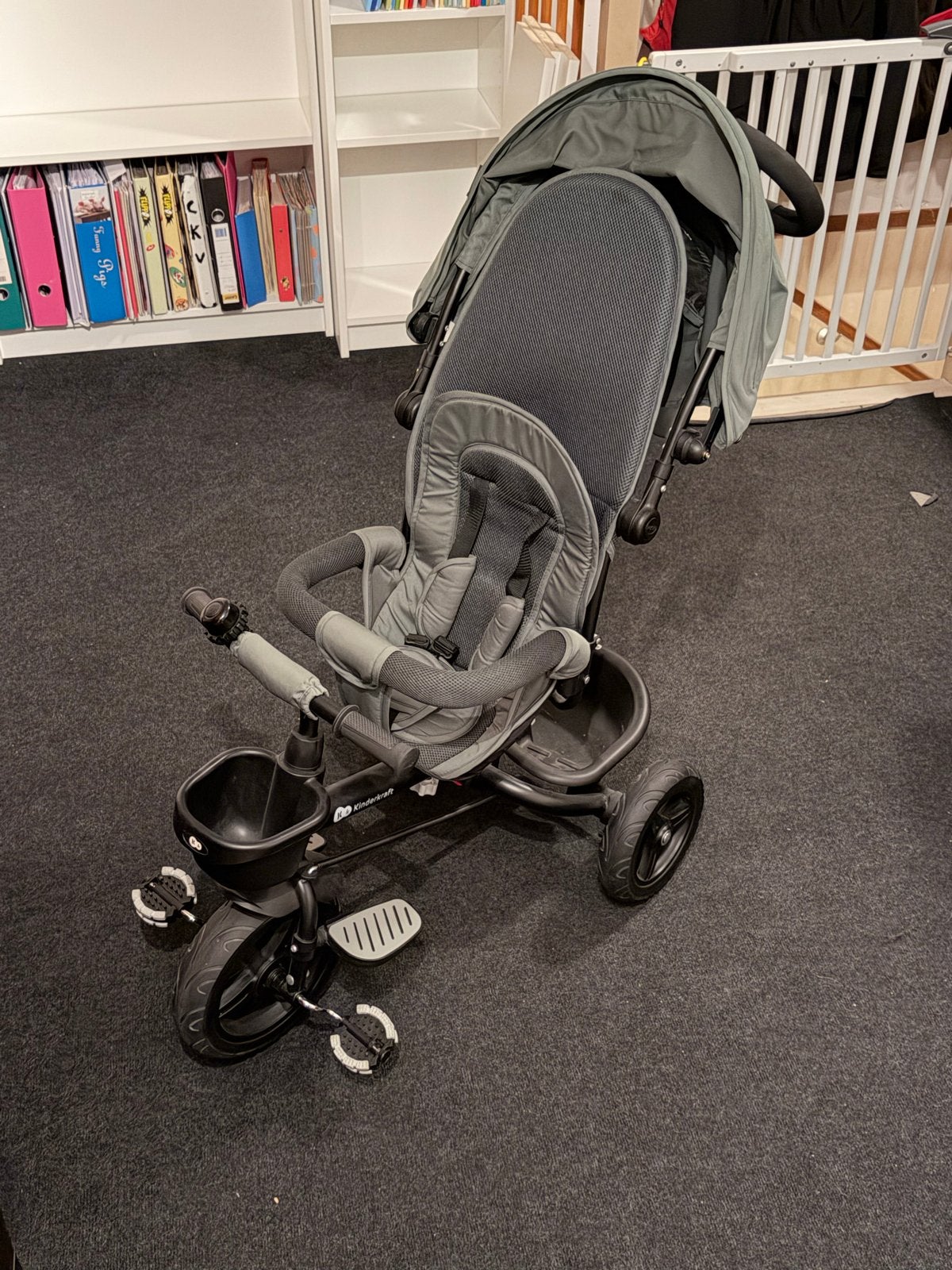 Kinderkraft Aveo Driewieler met duwstang. Groen., Fietsen en Brommers, Ophalen, Gebruikt, Terugtraprem, Duwstang