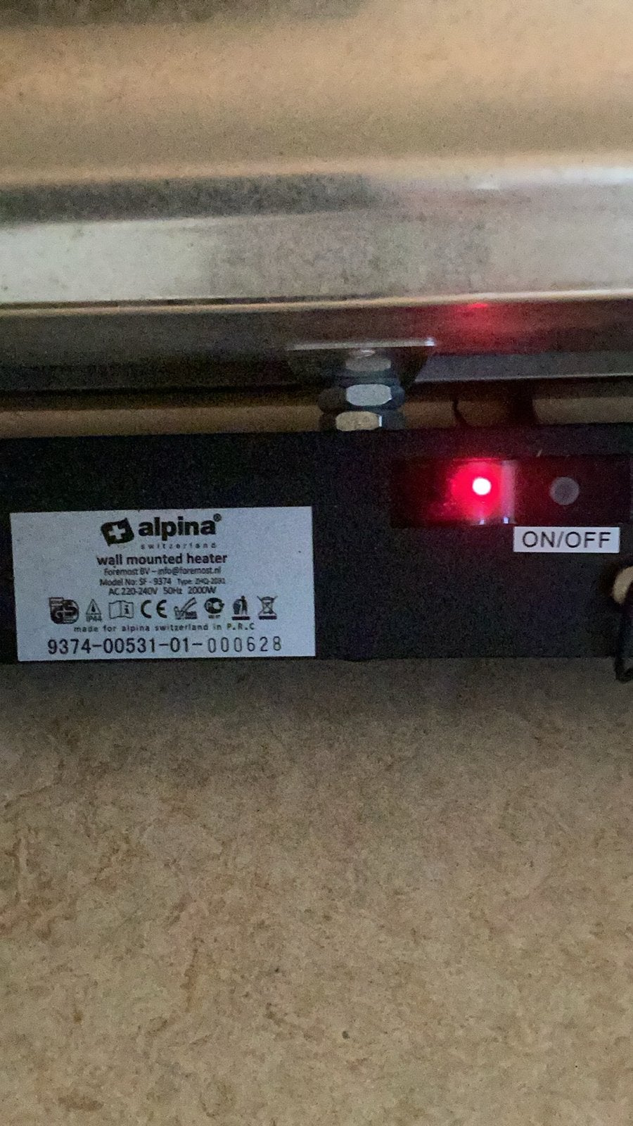 Alpina Wandgemonteerde Heater - 2000W, 30 tot 80 cm, Kachel, Ophalen of Verzenden, Zo goed als nieuw