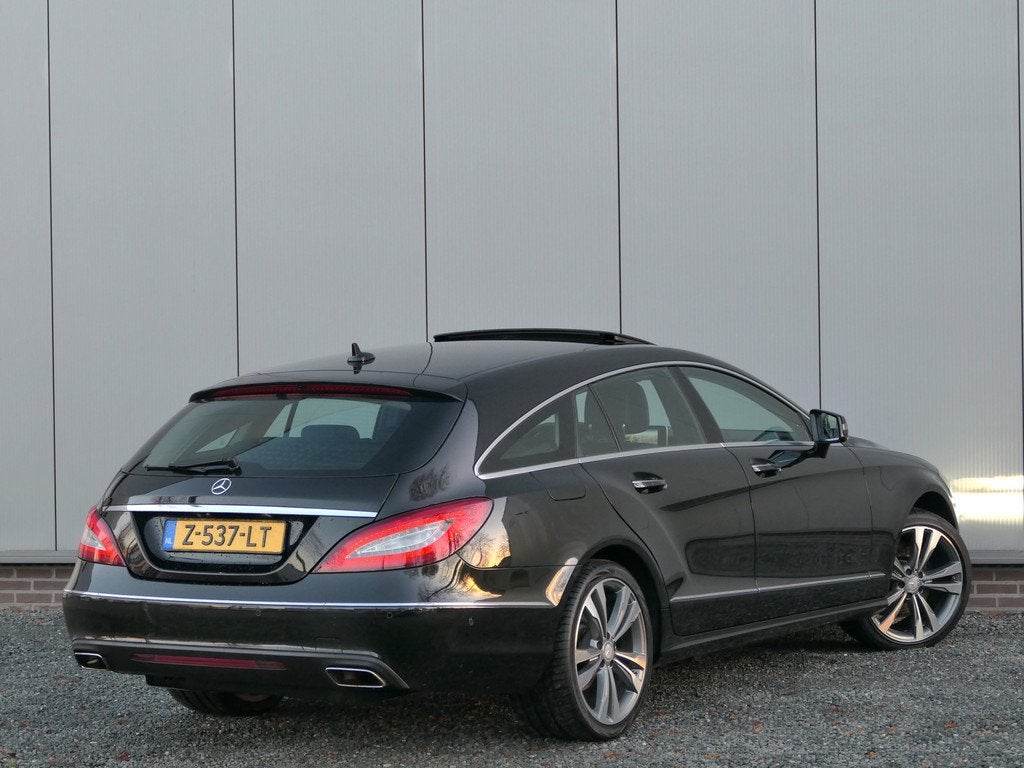 Mercedes-Benz CLS-Klasse 400 Shooting Brake Schuifdak / Luch, Auto's, Mercedes-Benz, Achterwielaandrijving, Gebruikt, Zwart, Leder