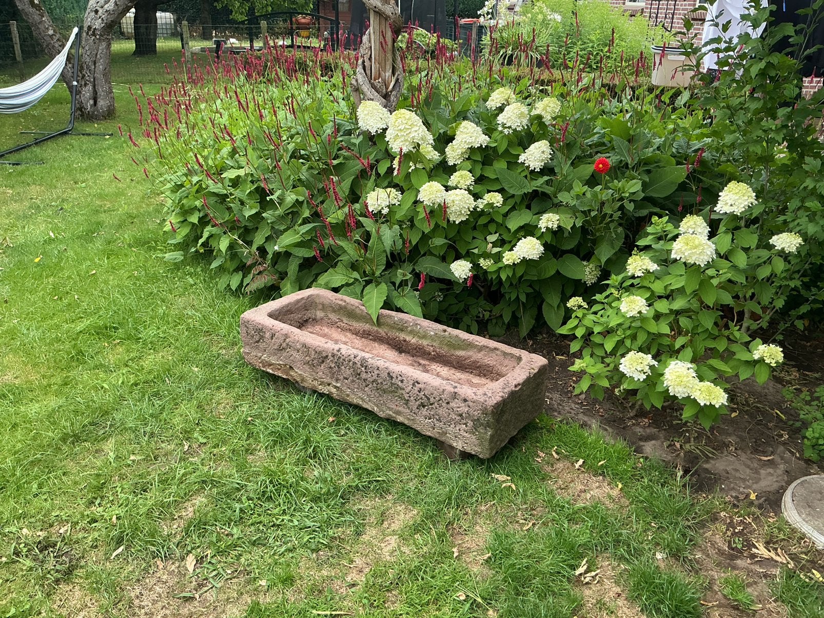 Bentheimer . Oude varkentrog., Steen, Gebruikt, Minder dan 30 cm, Rond