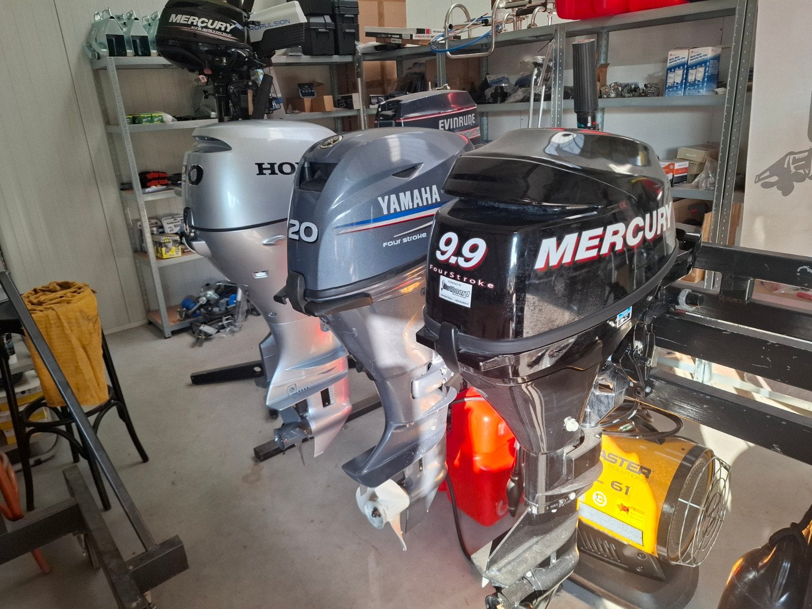 20pk Honda bj 2003 en 9.9pk mercury bj 2011, Ophalen, 10 tot 30 pk, Viertaktmotor, Zo goed als nieuw