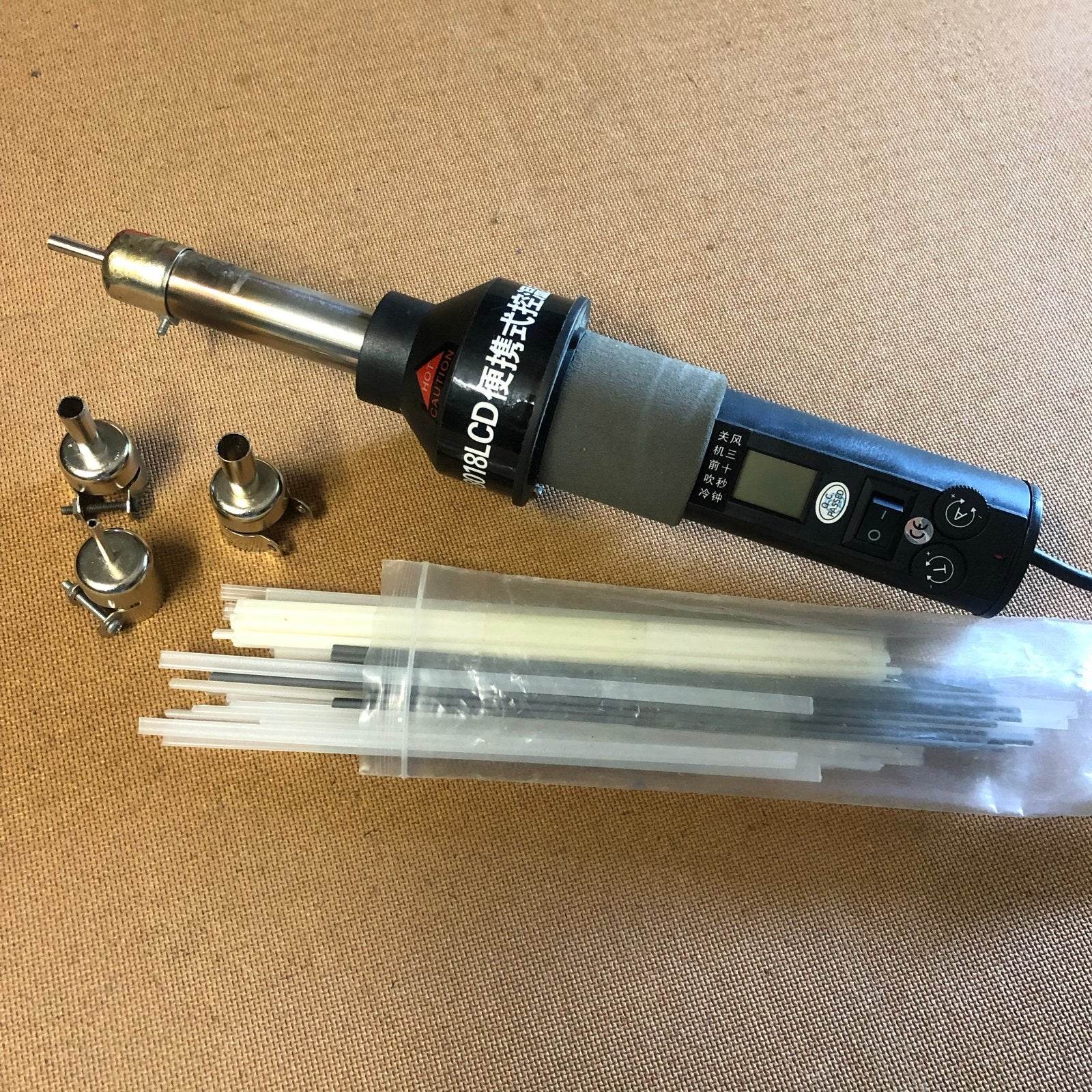Hete lucht voor kunstof lasapparaat met accessoires, Doe-het-zelf en Verbouw, Gereedschap | Overige machines, Gebruikt, Ophalen of Verzenden