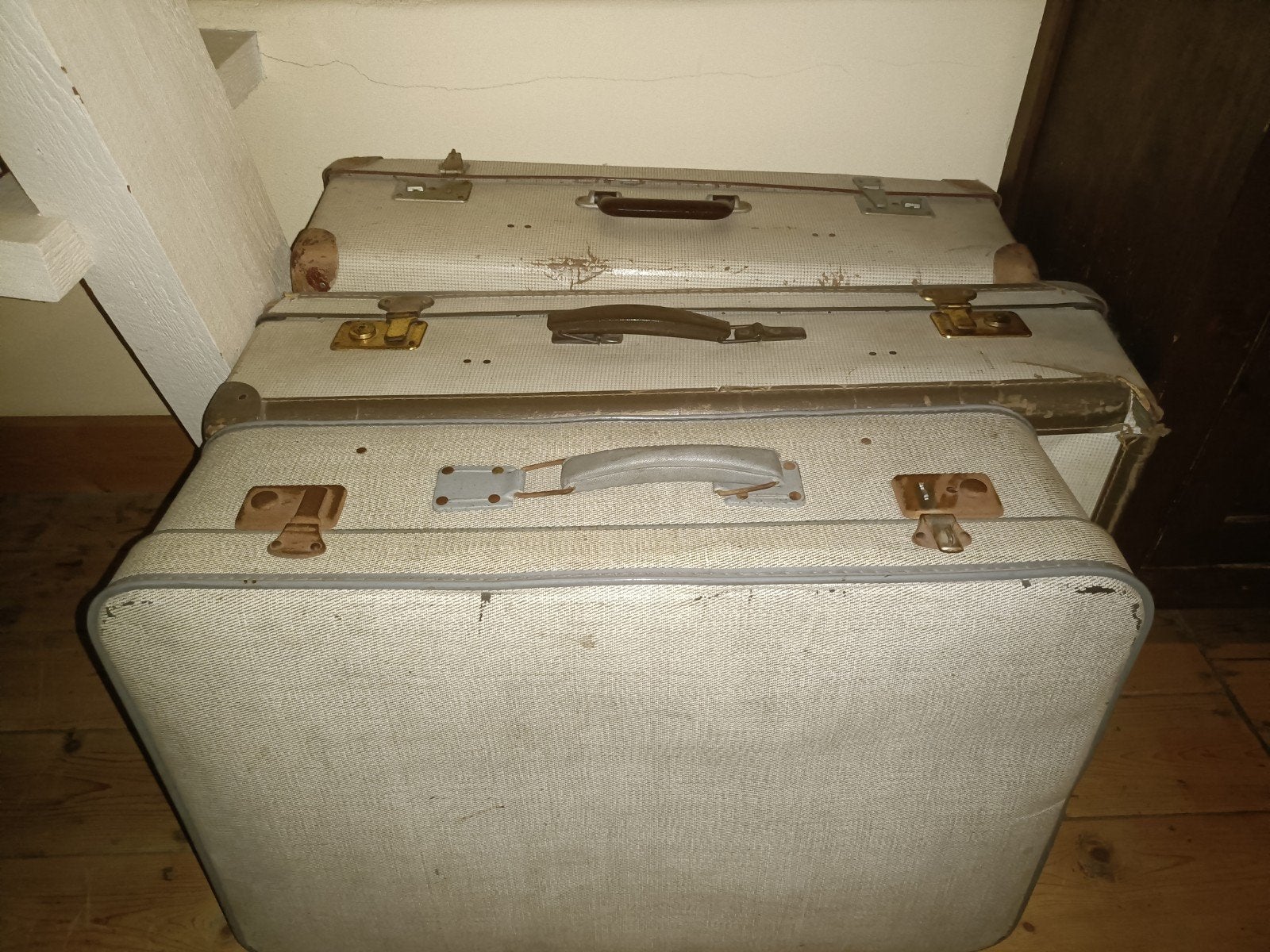 3 oude reiskoffers, Sieraden, Tassen en Uiterlijk, Ophalen of Verzenden, Gebruikt, Overige materialen, Minder dan 50 cm