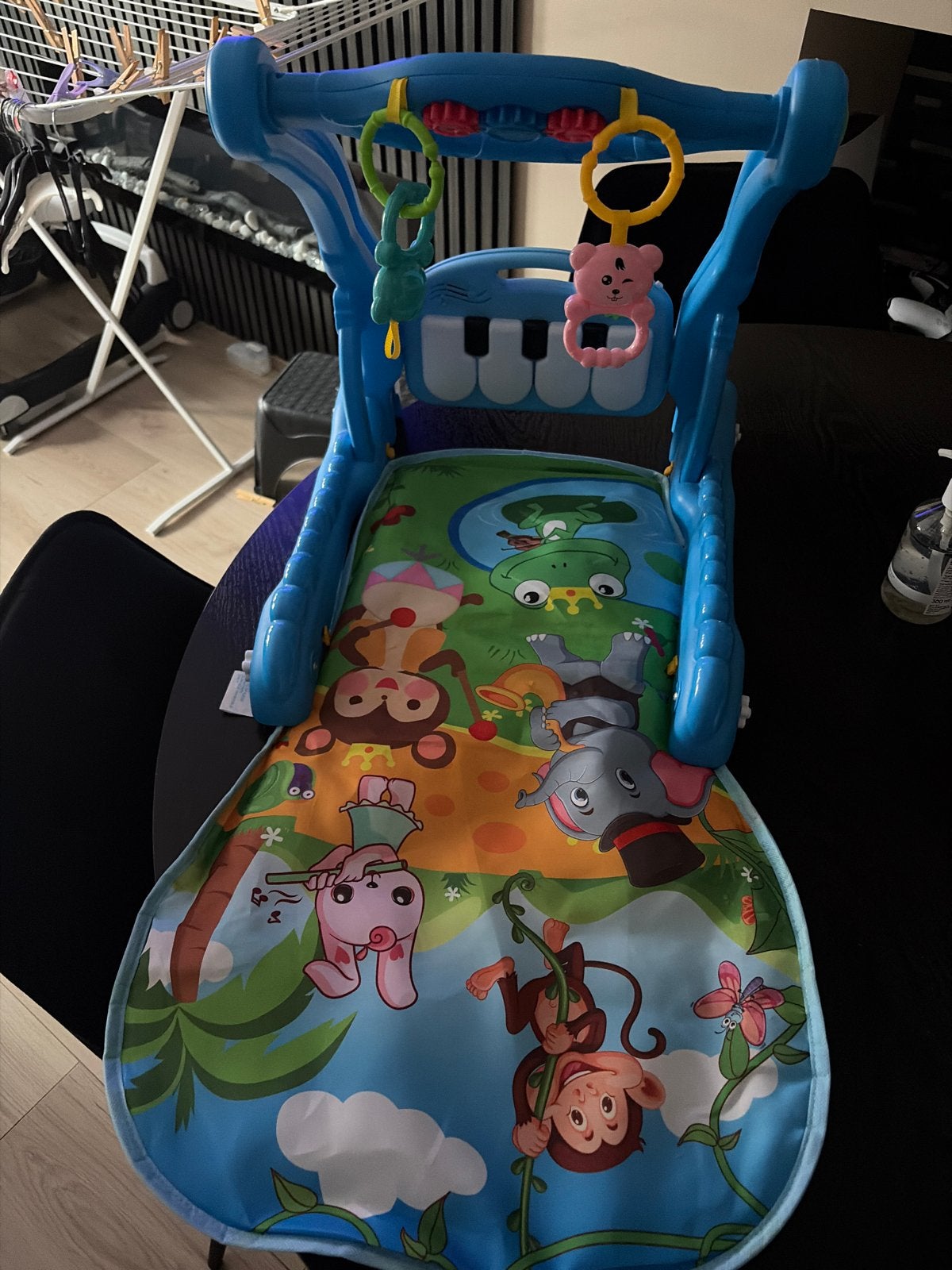 Zo goed als nieuwe babygym met piano en speelkleed, Kinderen en Baby's, Ophalen, Zo goed als nieuw, Babygym, Met geluid