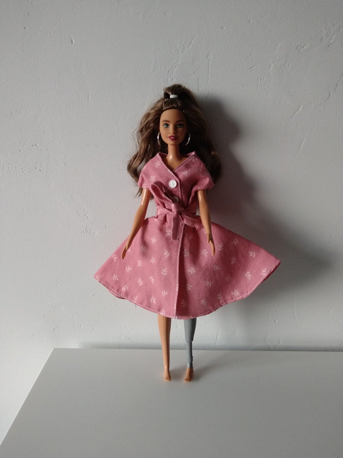 Handgemaakt! Botanisch oudroze/ roze jurk voor modepop, Ophalen of Verzenden, Zo goed als nieuw, Kleertjes
