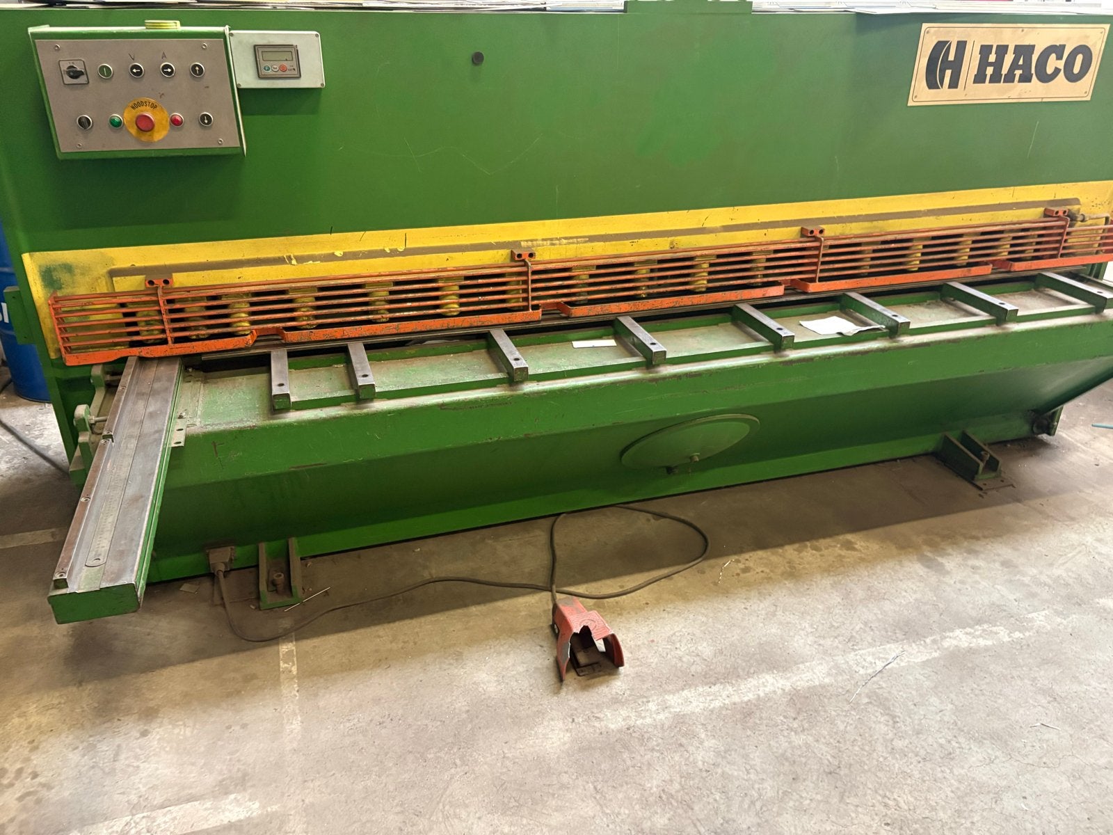 Haco Platenschaar - 6mm staal, 3000mm lengte, Ophalen
