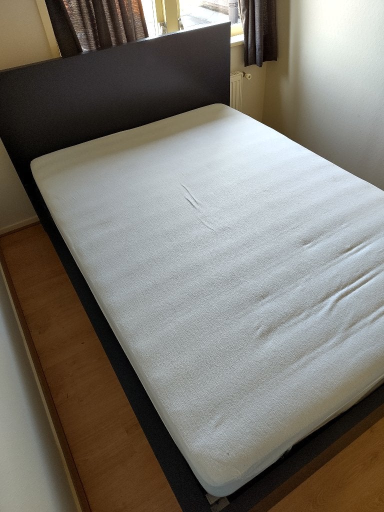 Foto 4 van Tweepersoonsbed met hoofdbord en opbergruimte, incl. matras