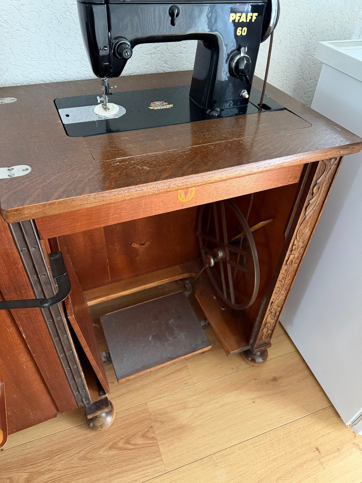 Antieke Pfaff 60 Naaimachine in Houten Kast, Ophalen of Verzenden, Gebruikt, Naaimachine, Pfaff