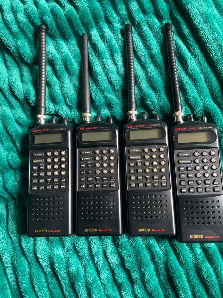 Uniden Bearcat UBC3000XLT Scanners 4x  zie info., Telecommunicatie, Scanners, Ophalen of Verzenden, Zo goed als nieuw, 500 kanalen of meer