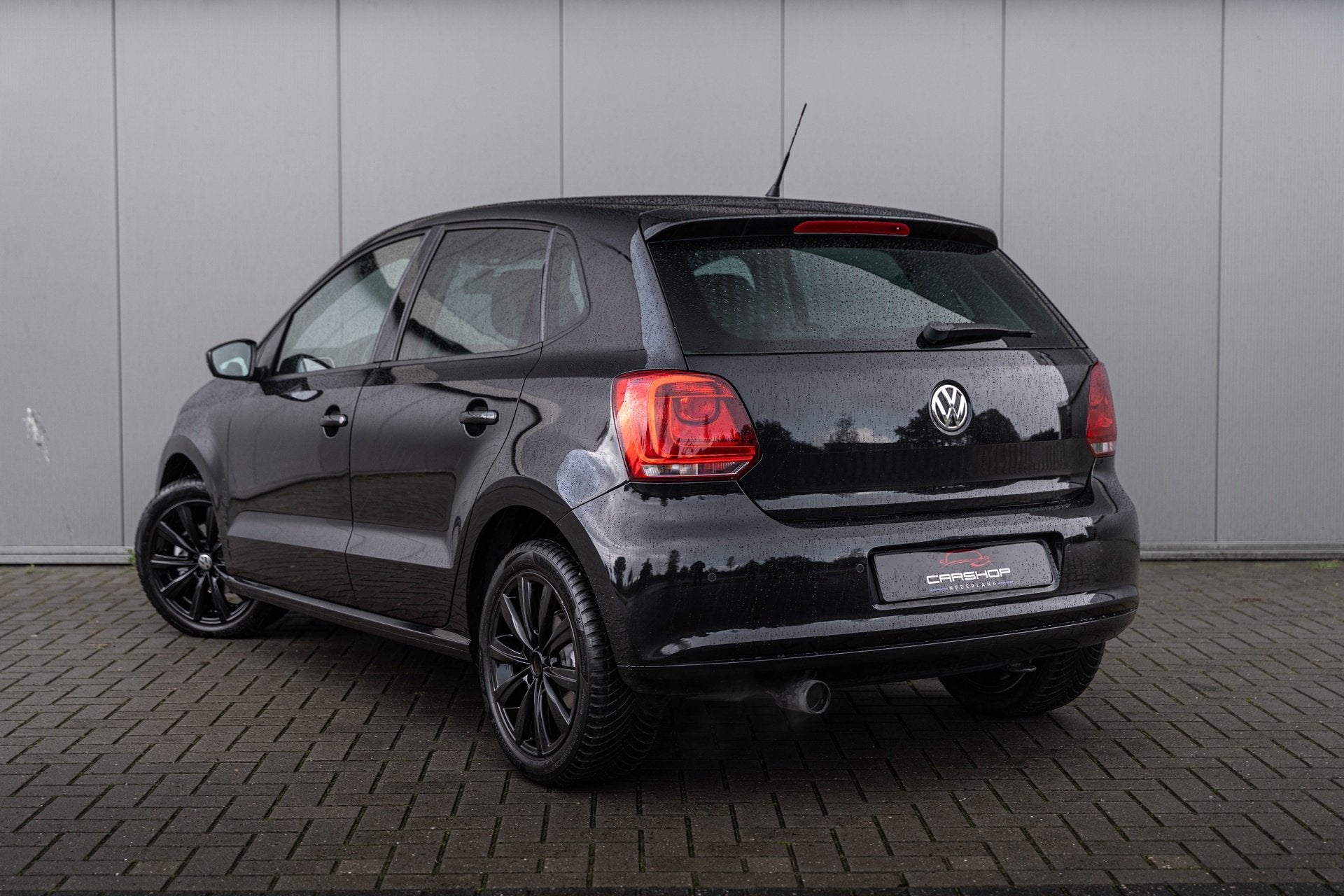 Volkswagen Polo 1.2 TSI Highline 105PK LED/CRUISE/STOELVRM, Auto's, Voorwielaandrijving, Gebruikt, Zwart, 4 cilinders