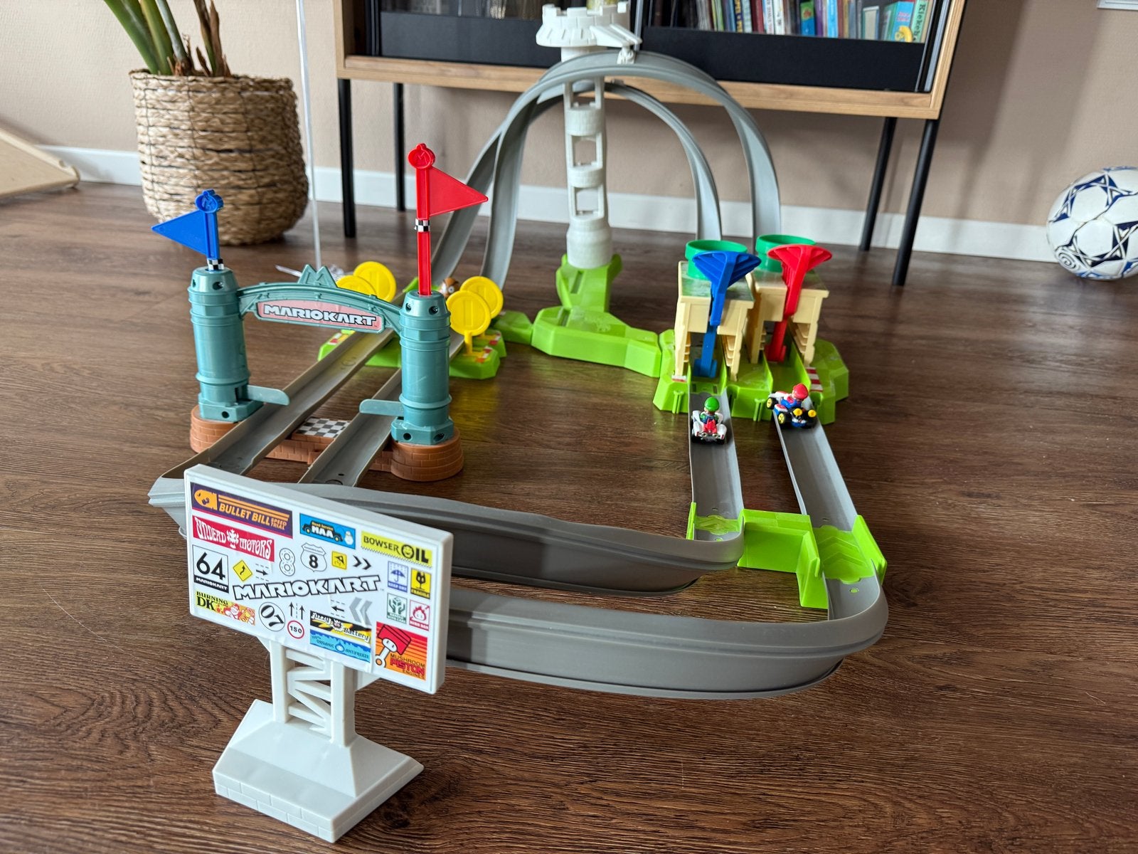 Hot Wheels Mario Kart Circuit Lite - Zo Goed Als Nieuw!, Ophalen, Racebaan, Zo goed als nieuw, Hot Wheels