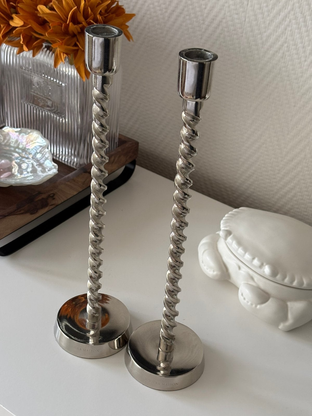 Riviera maison 2 x zilverkleurige kandelaars zgan!!, Ophalen of Verzenden, Metaal, Zilver, Landelijk