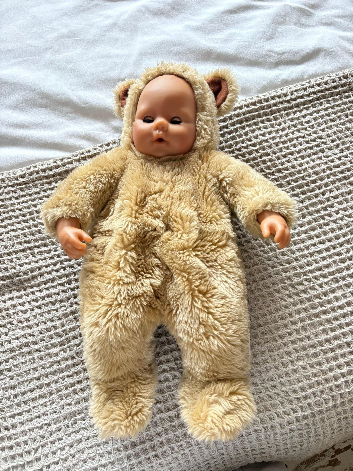 Babypop met Anne Geddes berenpakje, Verzamelen, Ophalen, Zo goed als nieuw, Pop