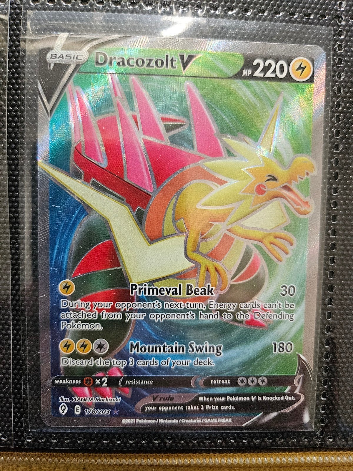 Pokemon Dracozolt V 178/203 Evolving Skies, Ophalen of Verzenden, Zo goed als nieuw, Losse kaart, Foil