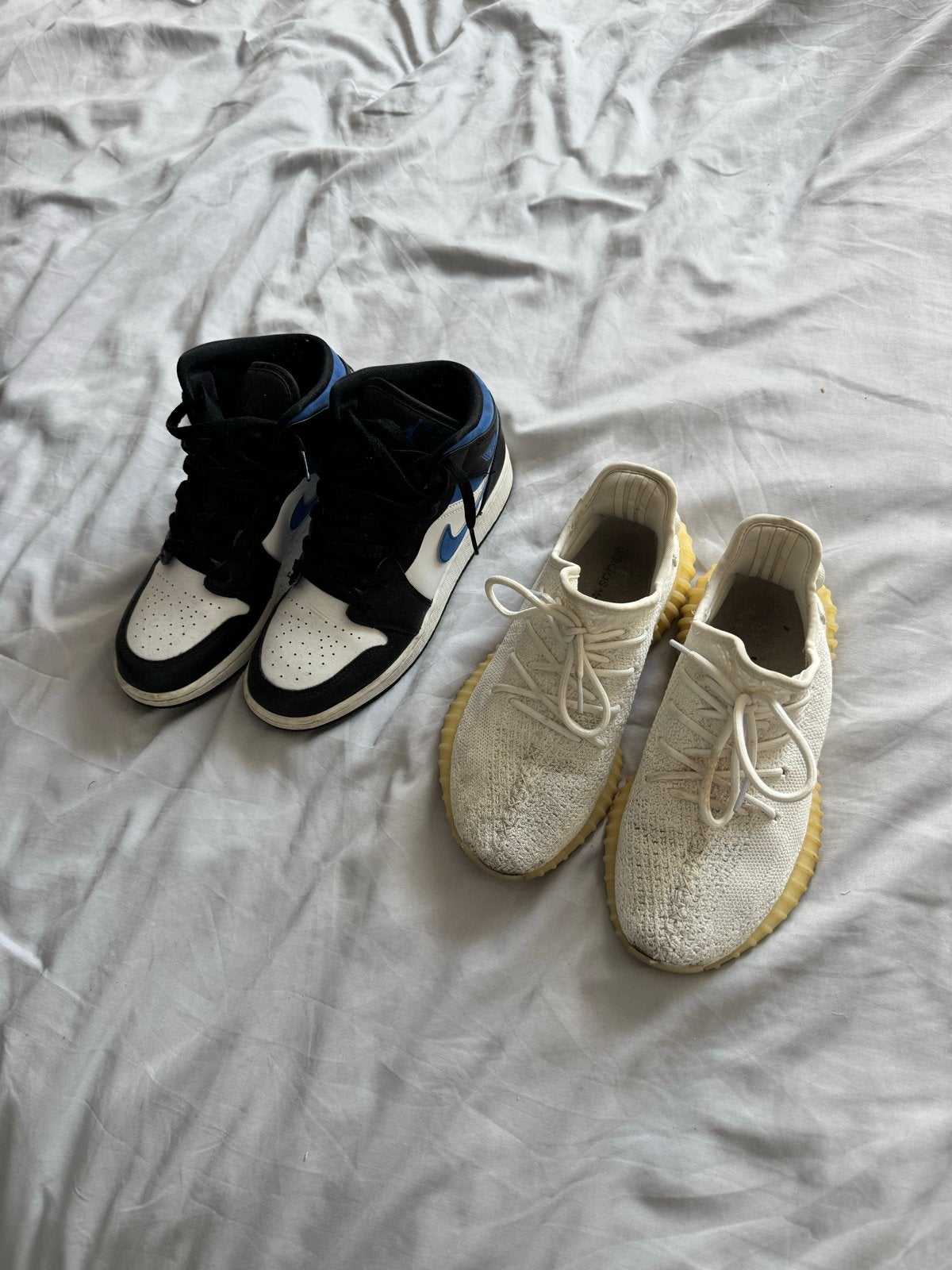 Nike Jordans & Adidas Yeezys - Maat 39, Ophalen of Verzenden, Gedragen, Zwart, Sneakers of Gympen