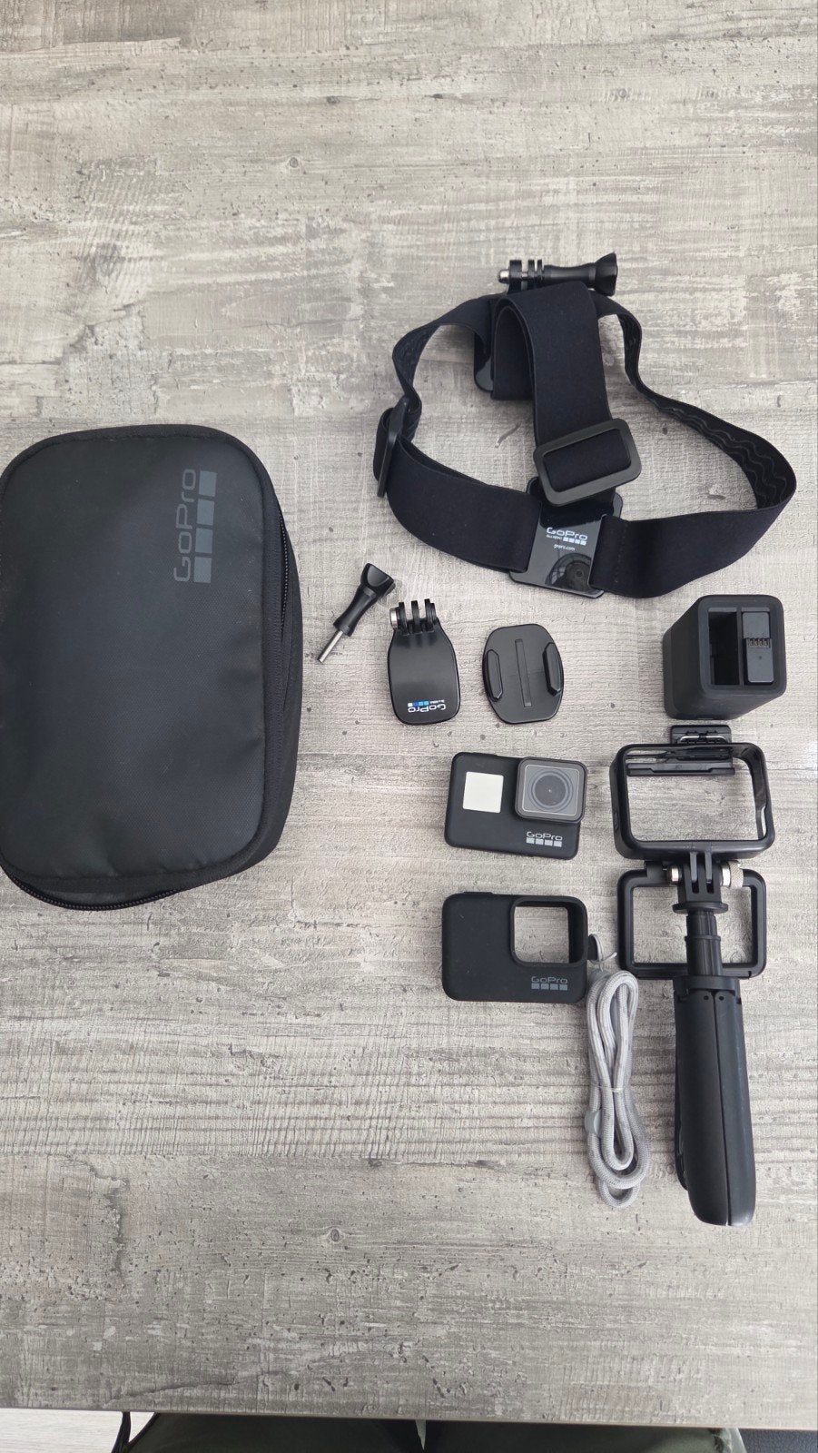 Foto 2 van GoPro Hero 7 Black met accessoires