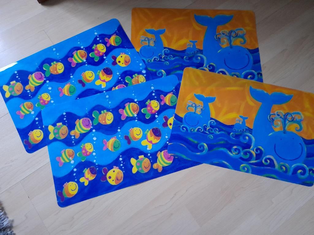NIEUW 4 PLACEMATS MET DIEREN KUNSTSTOF AFWASBAAR, Ophalen of Verzenden, Nieuw