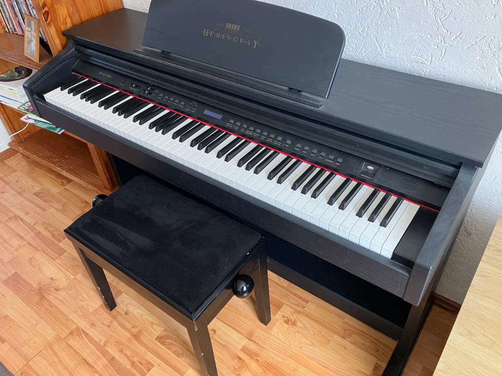 Electrische piano, Ophalen, Zo goed als nieuw, Zwart