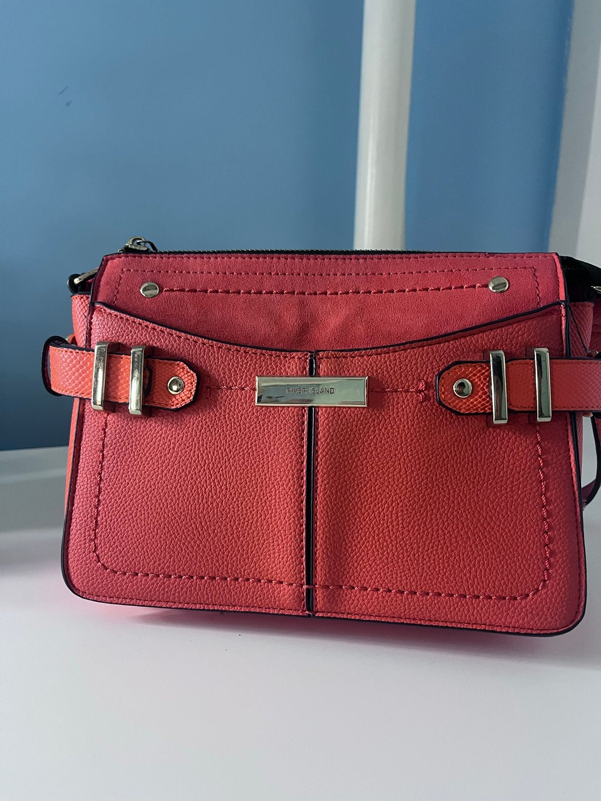 River Island schoudertas koraalrood, Ophalen of Verzenden, Zo goed als nieuw, Roze, Overige merken