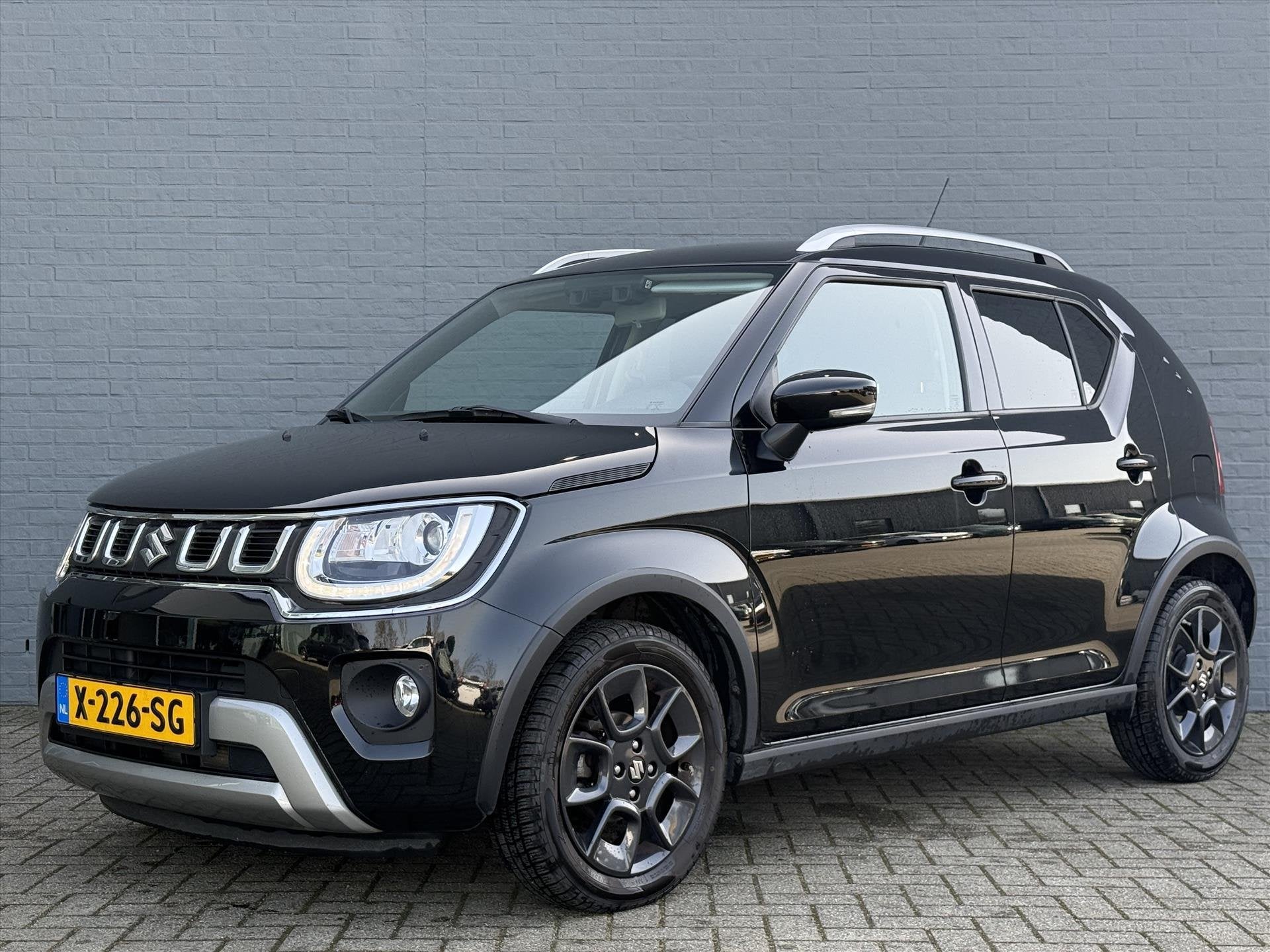 Suzuki Ignis 1.2 Smart Hybrid 83pk CVT Style | All Season Ba, 83 pk, Stof, Gebruikt, 4 cilinders
