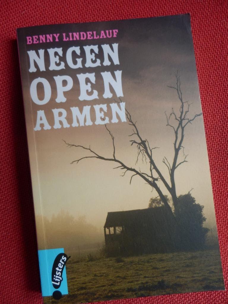 Negen open armen - benny lindelauf, Ophalen of Verzenden, Zo goed als nieuw, Benny lindelauf, Fictie algemeen