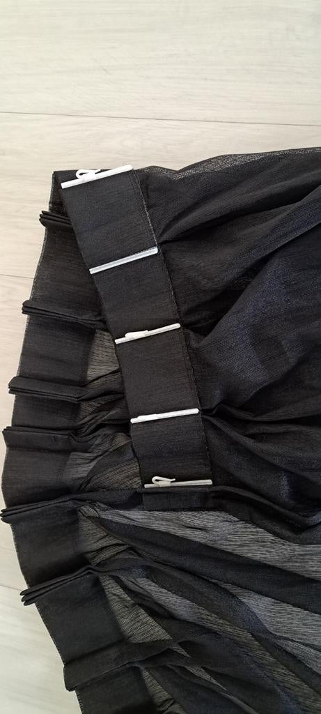 Zwart vitrage gordijn met plooiband, Gebruikt, 100 tot 150 cm, 200 cm of meer, Zwart