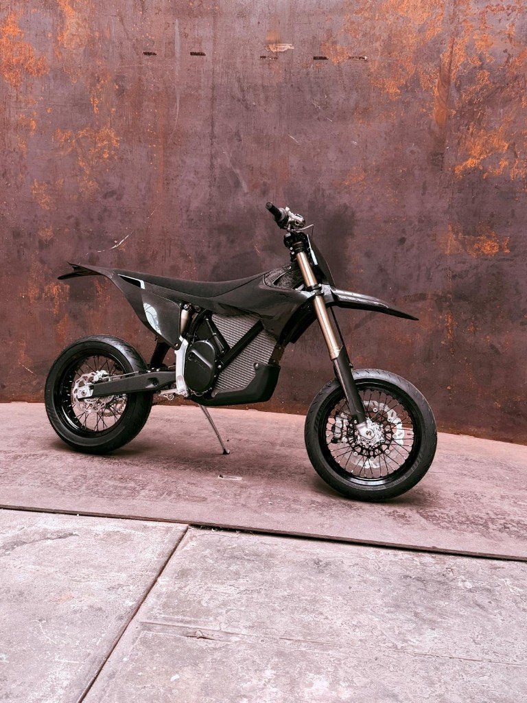 Stark Varg SM special edition Skoll, Motoren, LED Verlichting, Nieuw, Bedrijf, SM Skoll