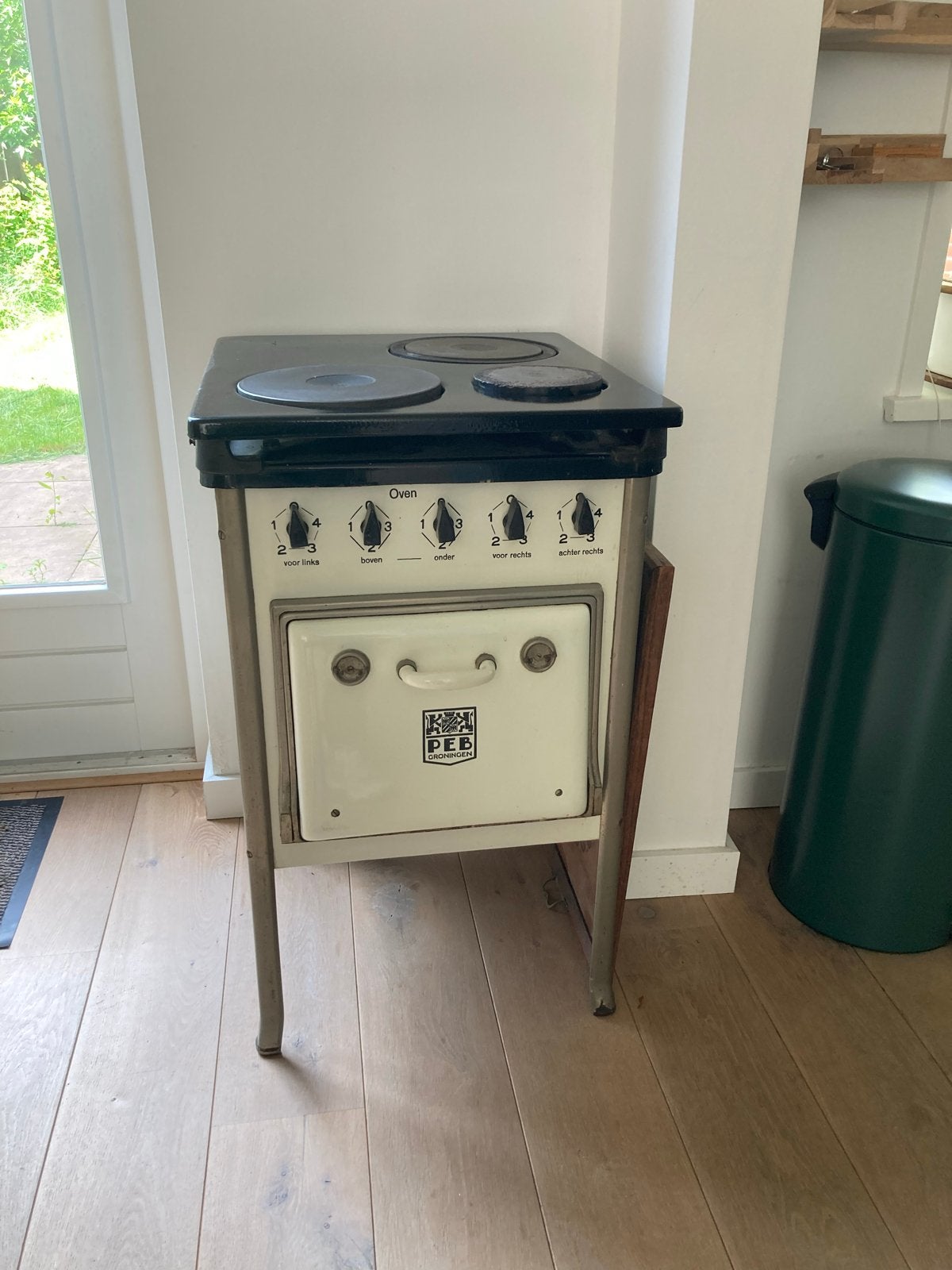 Antiek PEB Emaille Elektrisch Fornuis - Museumstuk, Witgoed en Apparatuur, Fornuizen, Ophalen, Gebruikt, 3 kookzones of minder