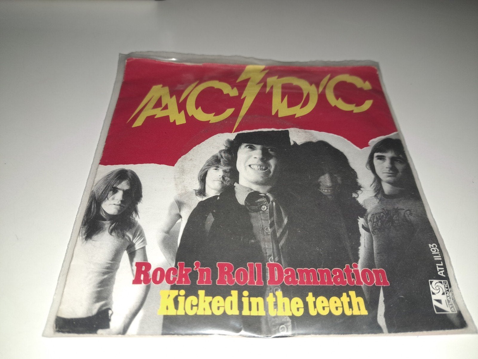7" ACDC : Rock 'n roll damnation ( AC/DC ), Verzenden, Gebruikt, Rock en Metal