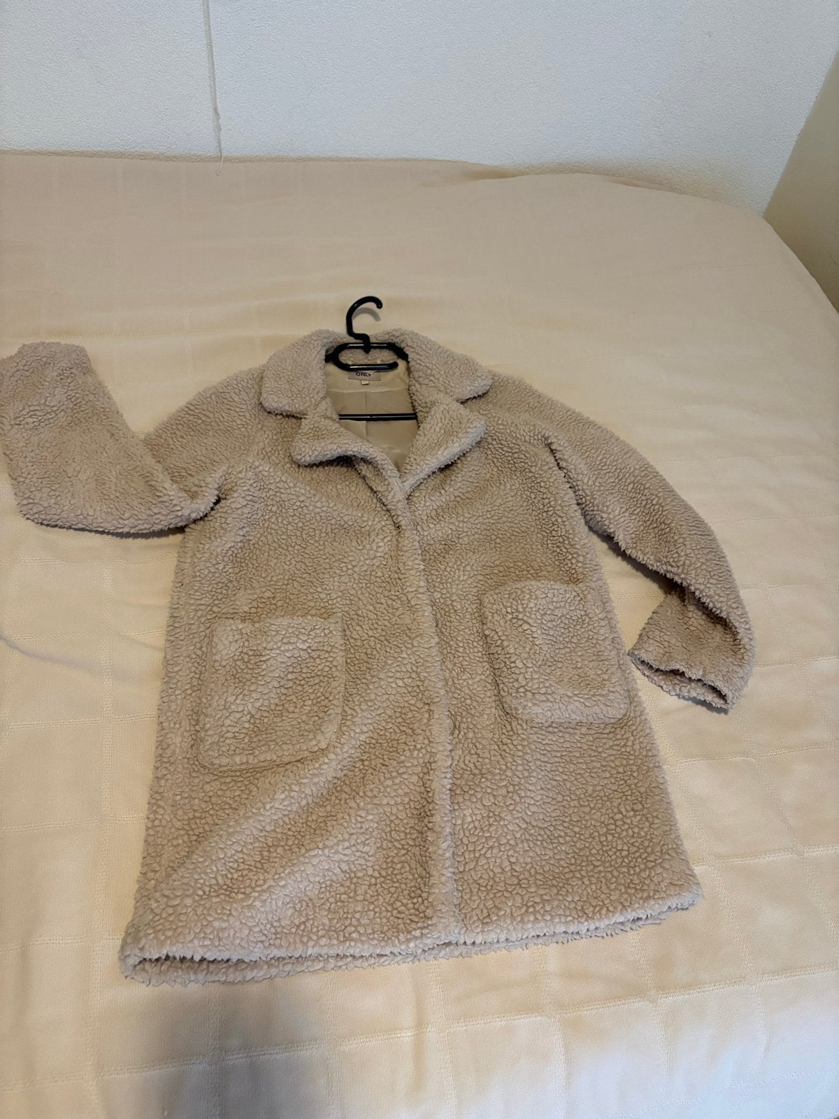 Only teddy jas maat 152, Ophalen, Zo goed als nieuw, Maat 34 (XS) of kleiner, Beige