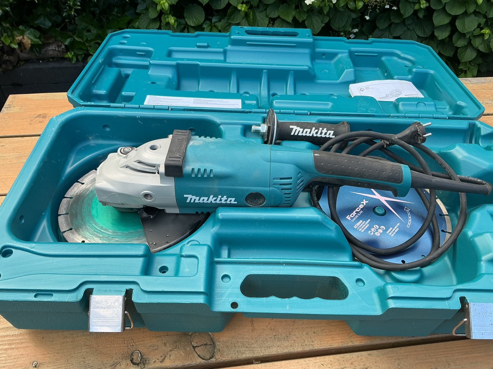 Makita GA9020 haakse slijper 230mm, Ophalen, 1000 watt of meer, Haakse handslijpmachine