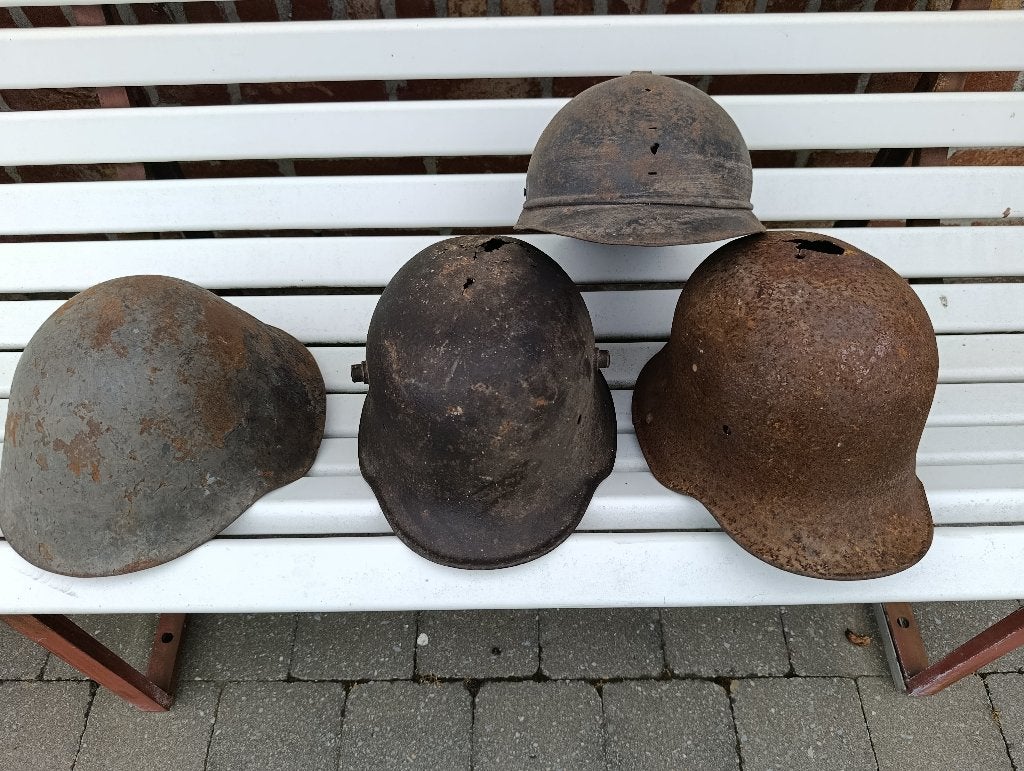 Oude helmen, Ophalen, Landmacht, Nederland, Helm of Baret