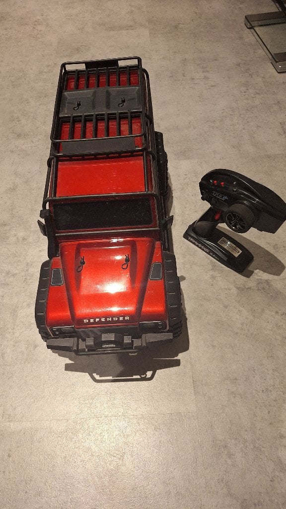 Traxxas TRX-4 Land Rover Defender rood, Hobby en Vrije tijd, Auto offroad, Nieuw, Schaal 1:10, Ophalen
