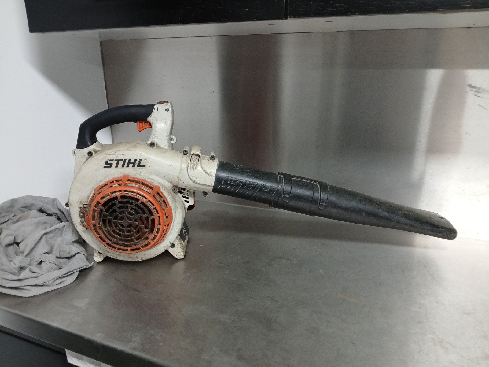 Stihl BG 85 Bladblazer - Benzine, Handgedragen, Tuin en Terras, Bladblazers, Ophalen of Verzenden, Gebruikt, Benzine