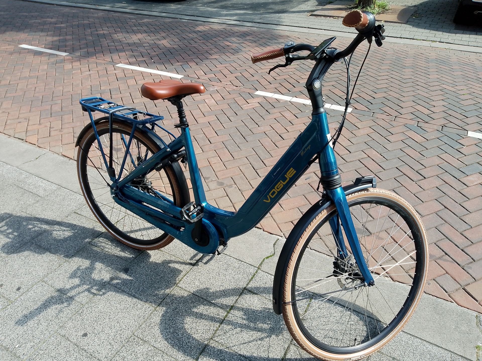 Vogue Mestengo d51 elektrische fiets zgan mid.motor+intube, Overige merken, -, -, Zo goed als nieuw