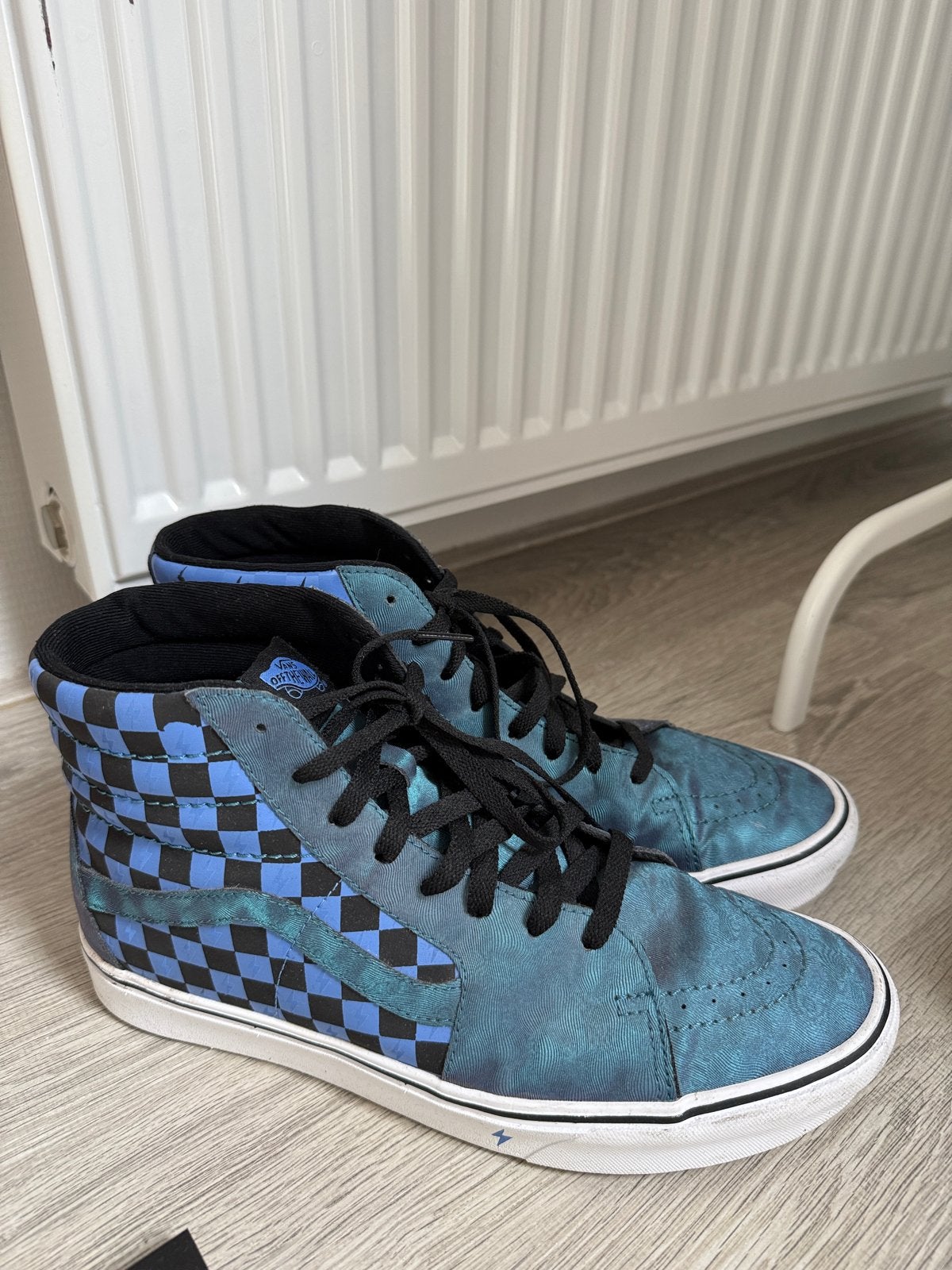 Vans Sk8-Hi Harry Potter Ravenclaw Sneakers - Maat 44.5, Ophalen of Verzenden, Zo goed als nieuw, Blauw, Sneakers of Gympen