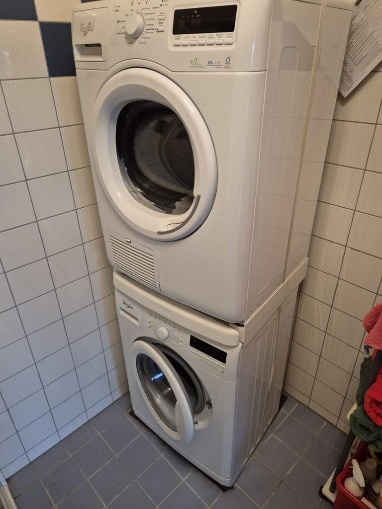 Whirlpool wasmachine en een droger, Witgoed en Apparatuur, Wasmachines, 85 tot 90 cm, 1200 tot 1600 toeren, Ophalen