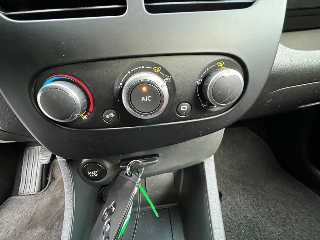 Renault Clio Estate 1.2-16V Collection|Bj016|165.137Km, Voorwielaandrijving, Stof, Gebruikt, Handgeschakeld
