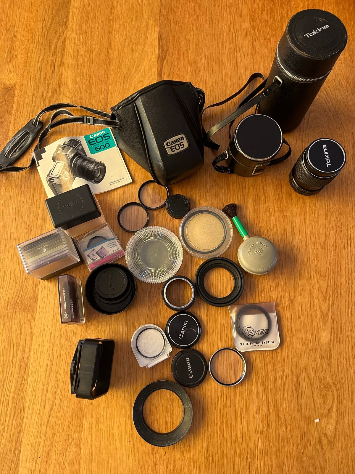 Diverse foto spullen: Canon EOS 600, Tokina lenzen en meer, Canon, Camera, Ophalen of Verzenden, Gebruikt