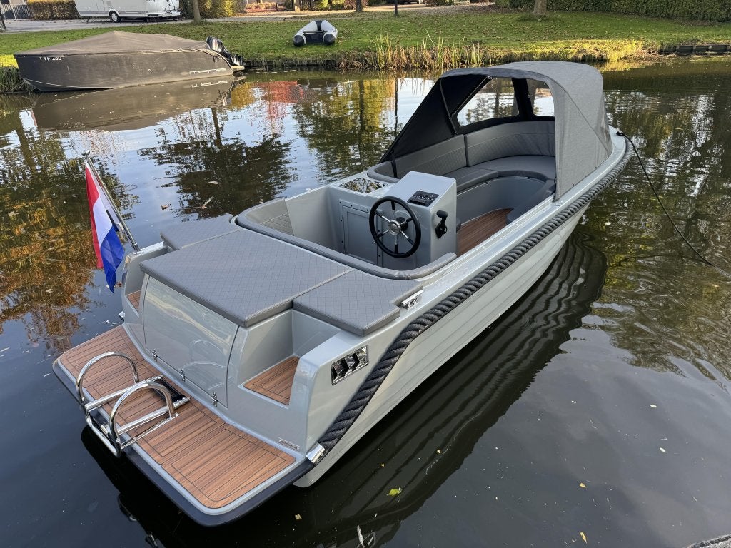 Nieuwe Coastliner 545 Tender Sloep NU EXTRA SCHERP GEPRIJSD!, Watersport en Boten, Sloepen, Overige typen, Wfwatersport@botenverhuurhoorn.nl