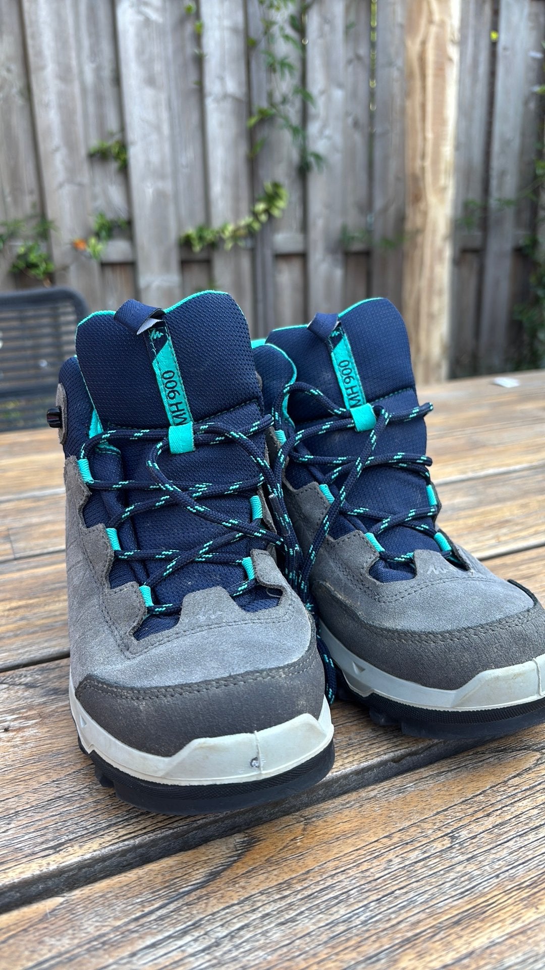 Bergschoenen - maat 25 - zo goed als nieuw, Ophalen, Zo goed als nieuw, Schoenen
